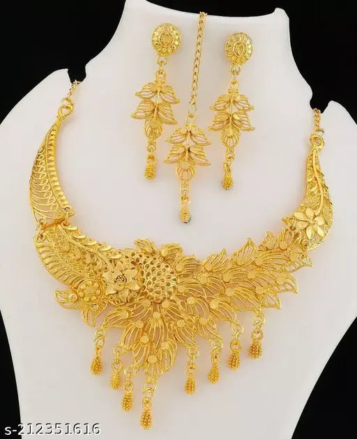 BGOS™ NEW TREADY GOLDEN JEWELLERY SET FOR WOMEN